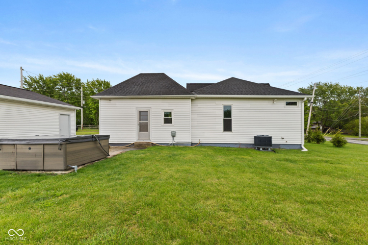 Listing Image 22