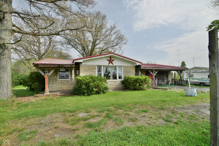 2912 Outer Drive New Castle, IN 47362