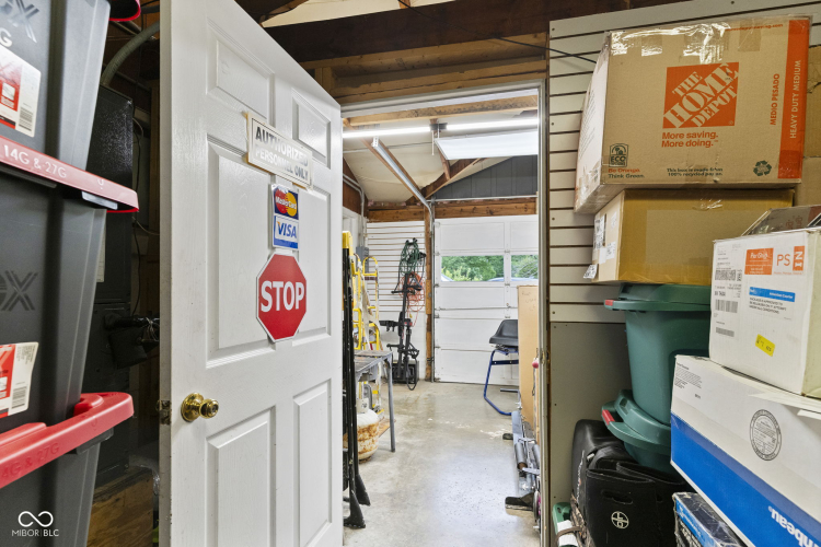 Listing Image 24