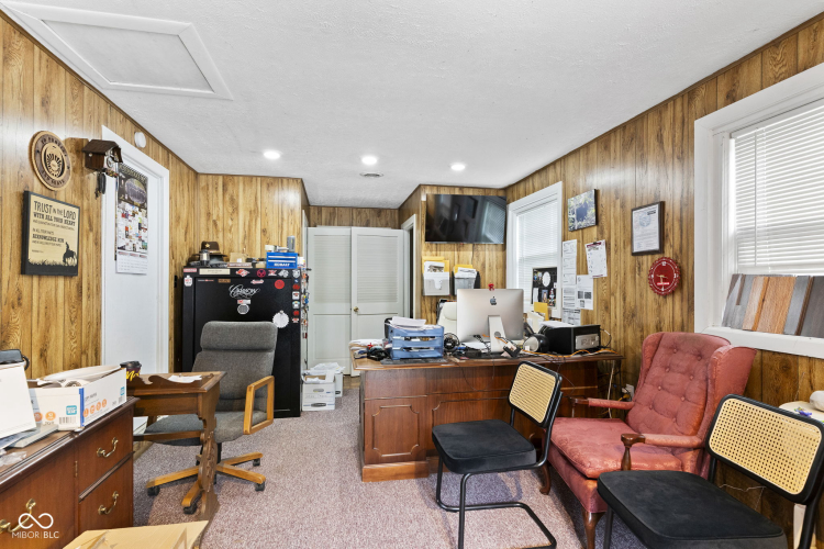 Listing Image 25