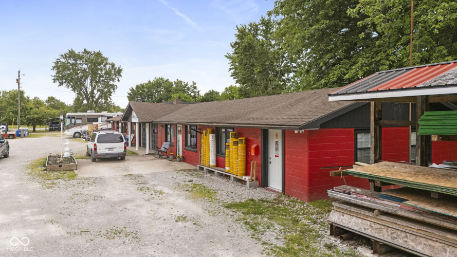 Listing Image 7