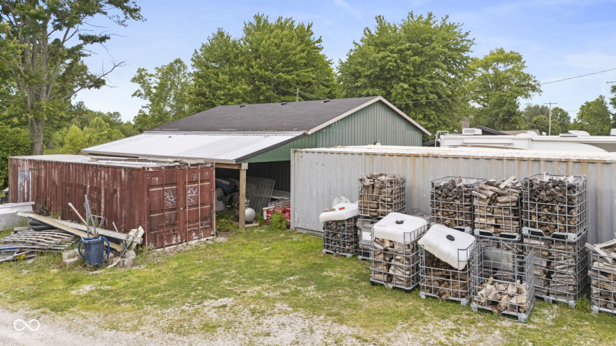 Listing Image 9