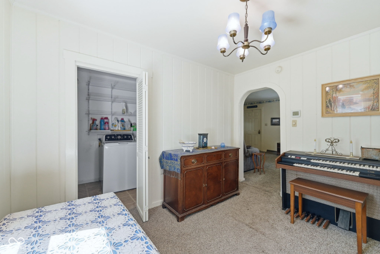 Listing Image 27