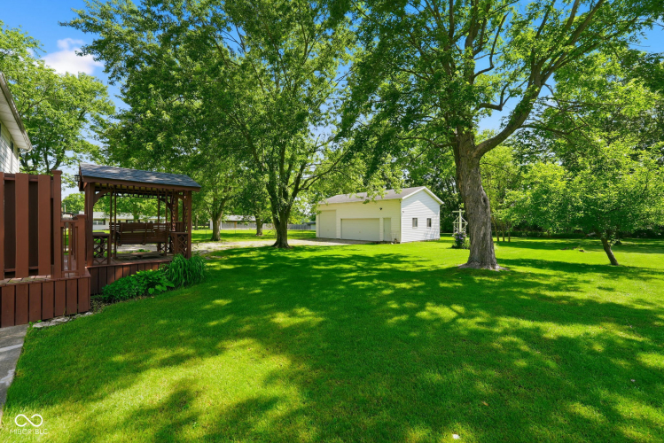 Listing Image 44