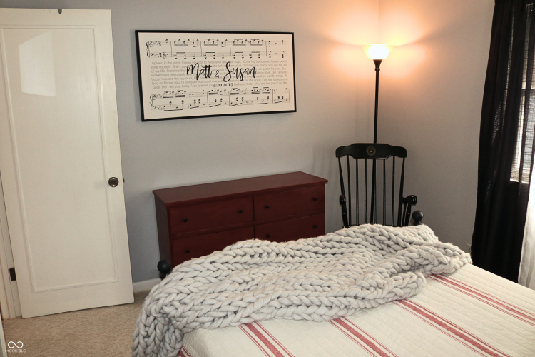 Listing Image 104