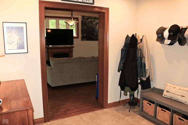 Listing Image 65