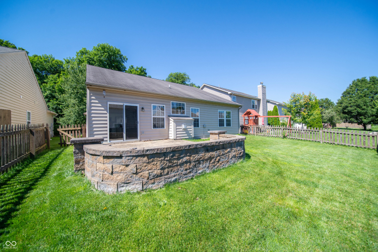 Listing Image 33