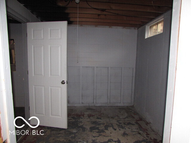 Listing Image 30