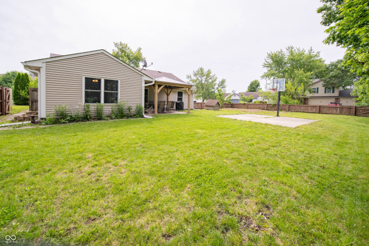 Listing Image 26