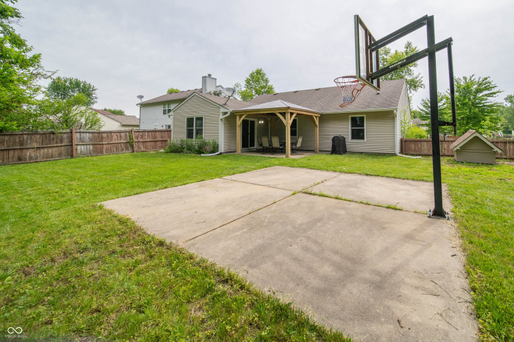 Listing Image 27