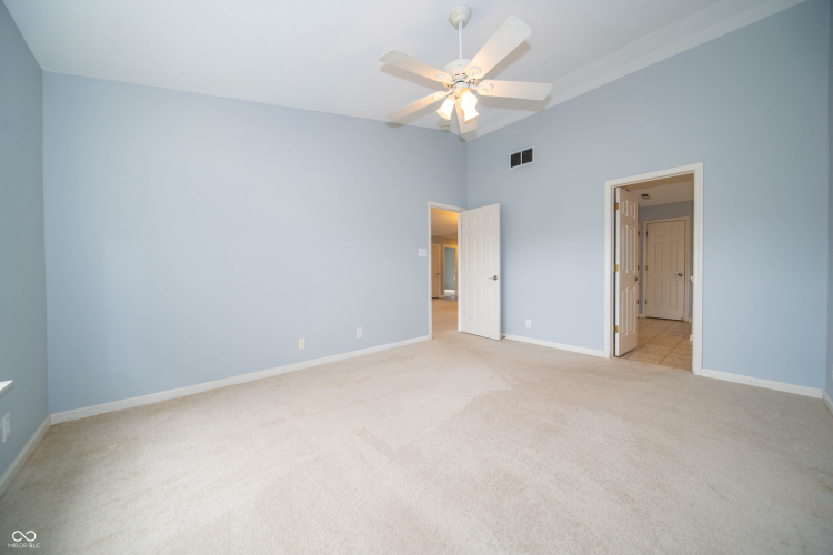 Listing Image 24