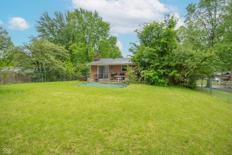 Listing Image 23