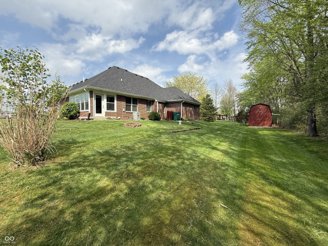 Listing Image 6