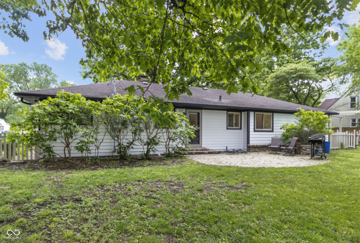 Listing Image 26