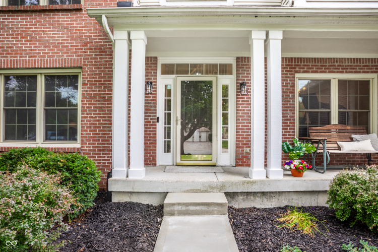 Listing Image 52
