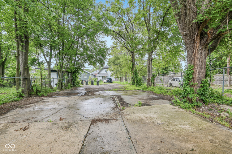 Listing Image 25