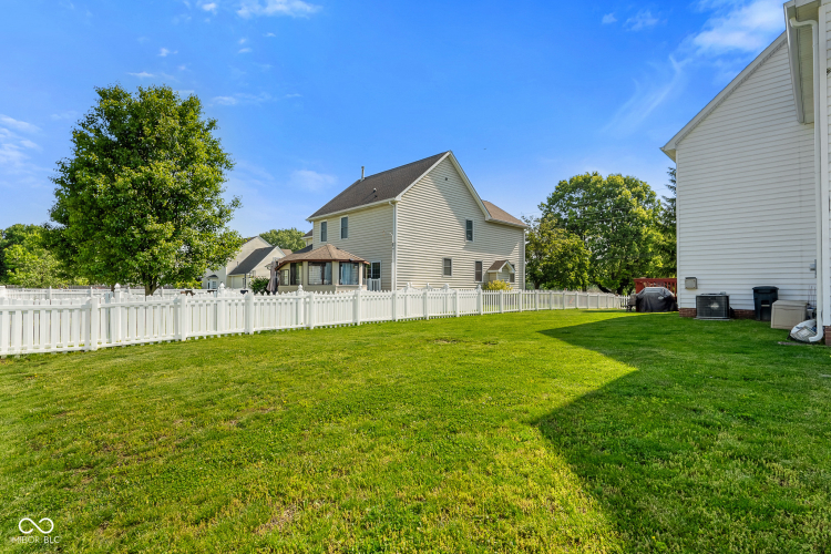 Listing Image 43