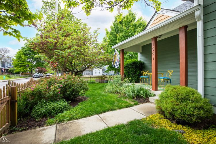 Listing Image 2