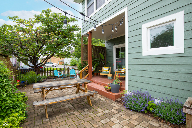 Listing Image 18