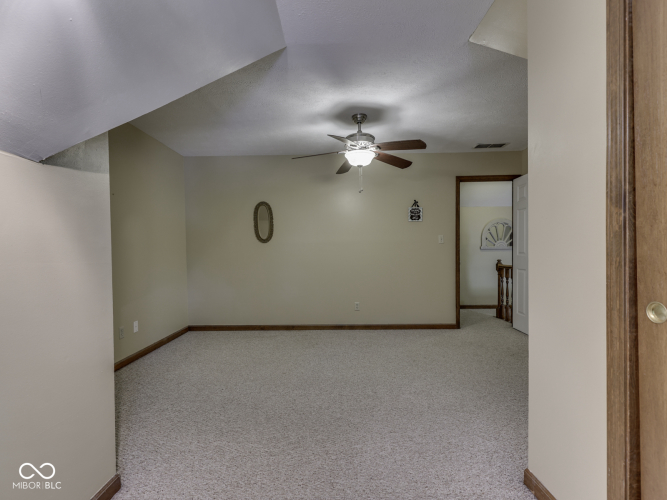 Listing Image 39