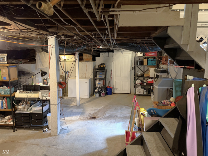 Listing Image 36