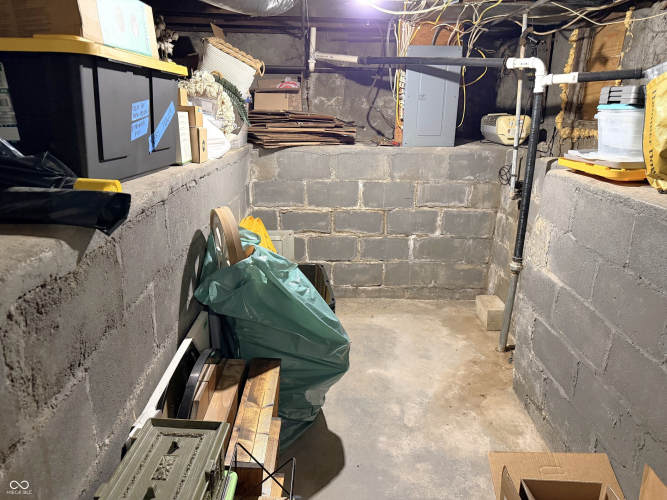 Listing Image 39