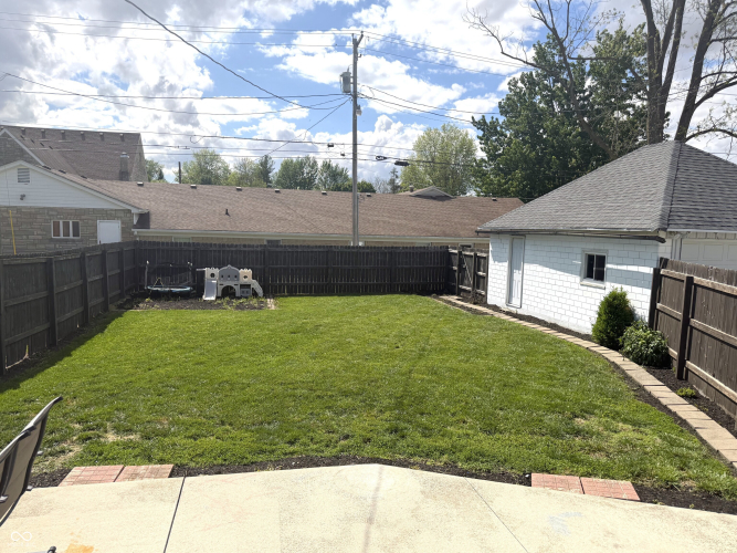 Listing Image 9