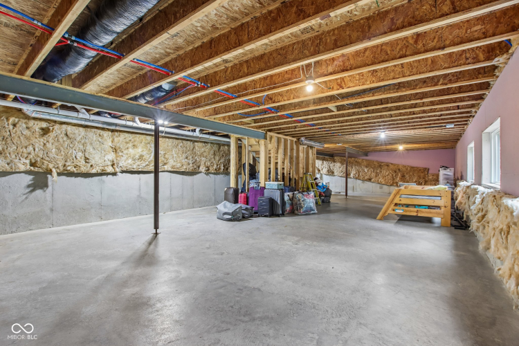 Listing Image 37
