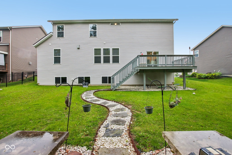 Listing Image 40