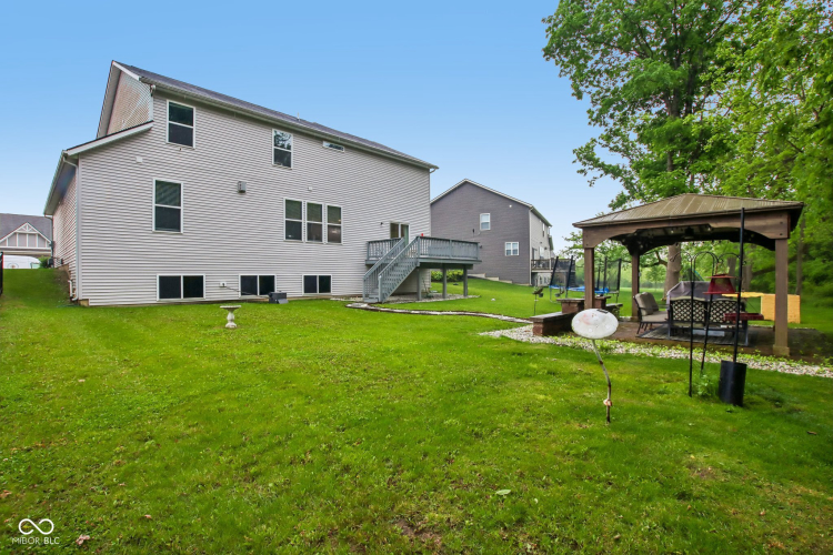 Listing Image 41