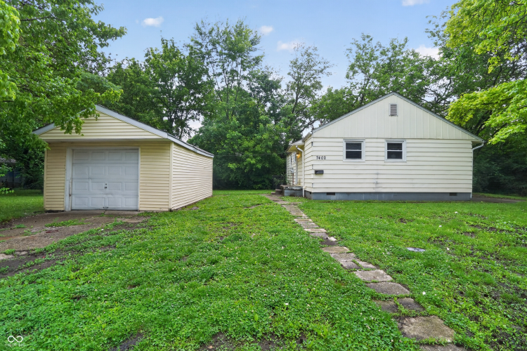Listing Image 3