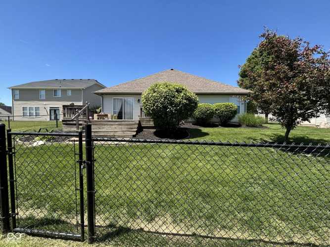 Listing Image 6