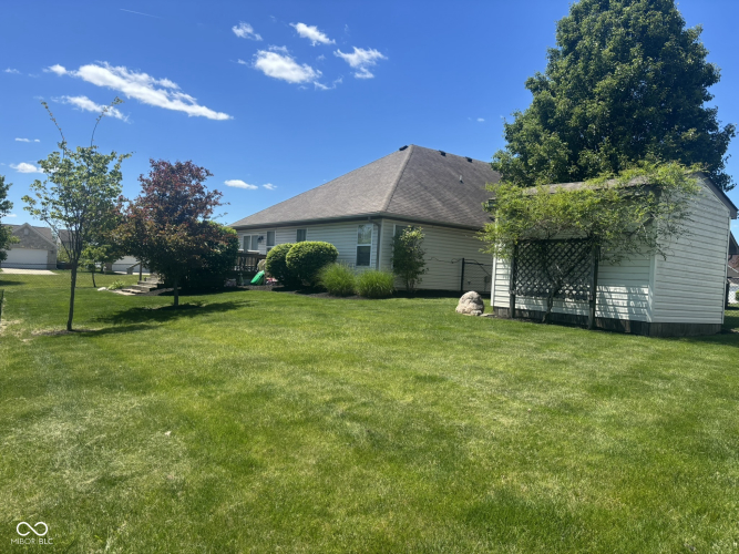 Listing Image 9