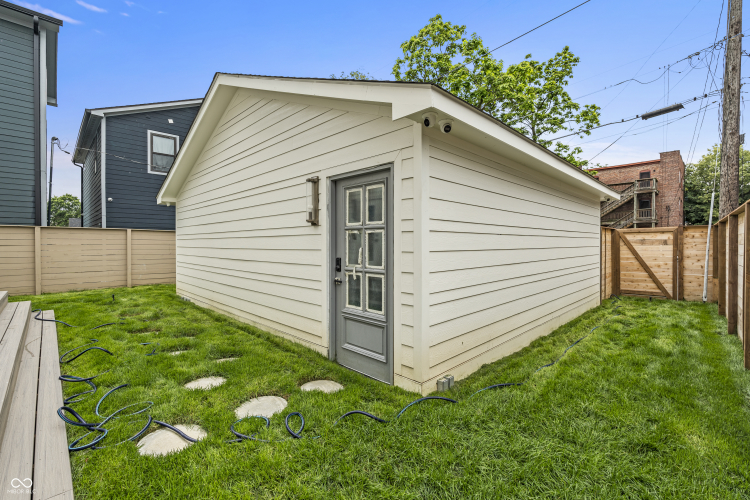 Listing Image 56