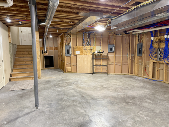 Listing Image 57