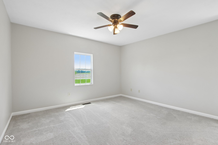 Listing Image 51