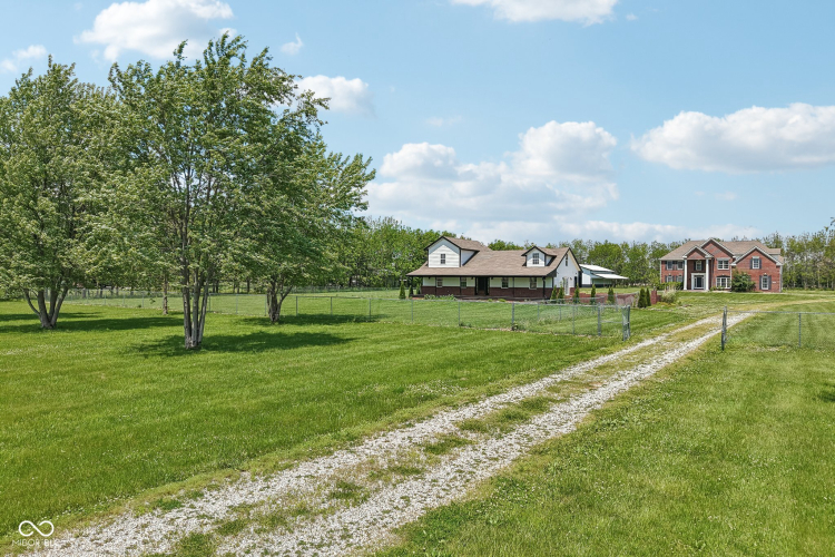 Listing Image 68