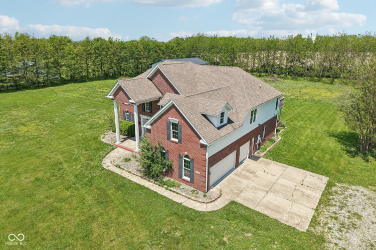 Listing Image 76