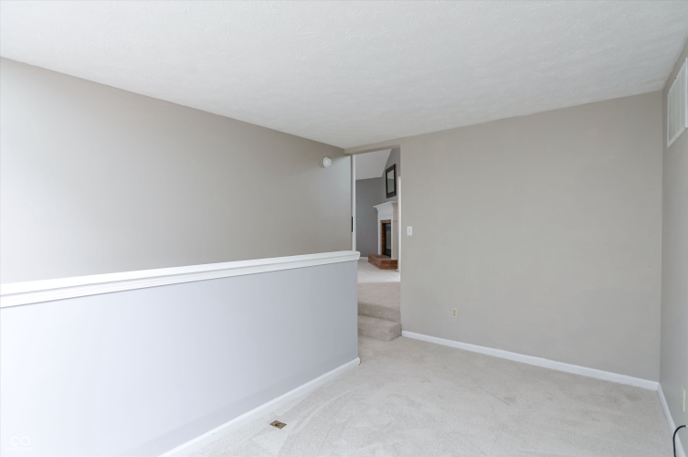 Listing Image 28