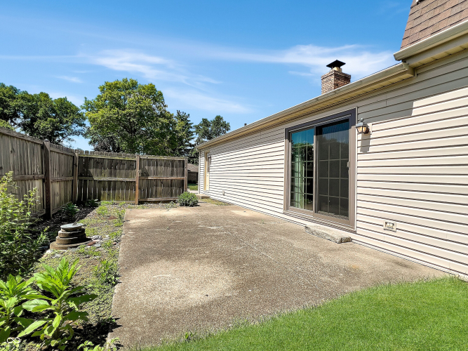 Listing Image 33