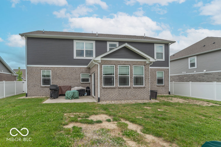 Listing Image 42