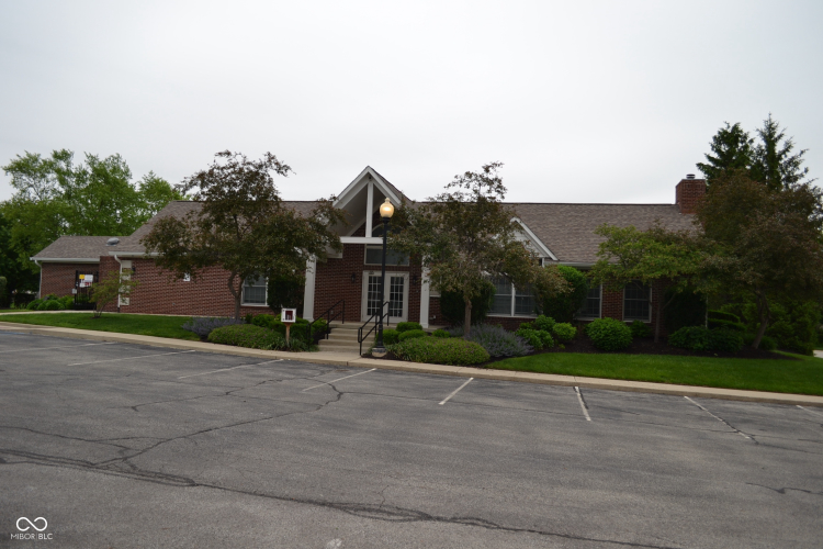Listing Image 41