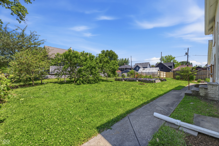 Listing Image 27