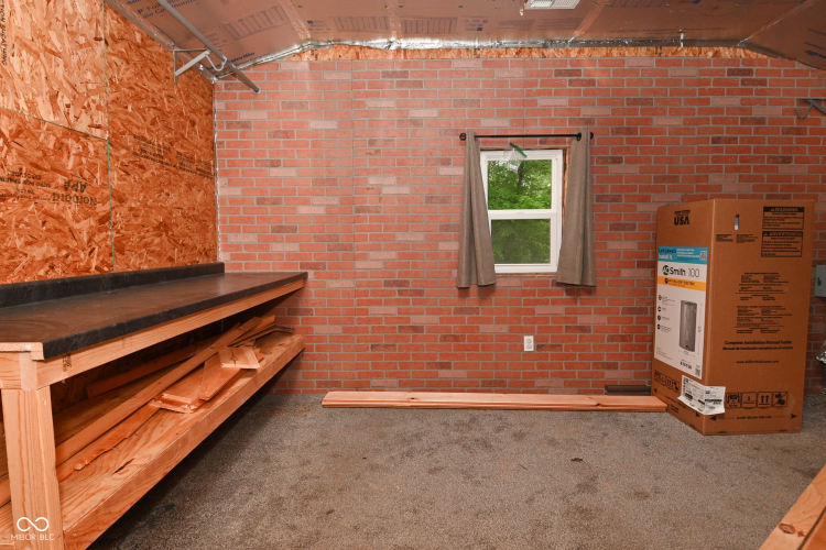 Listing Image 9