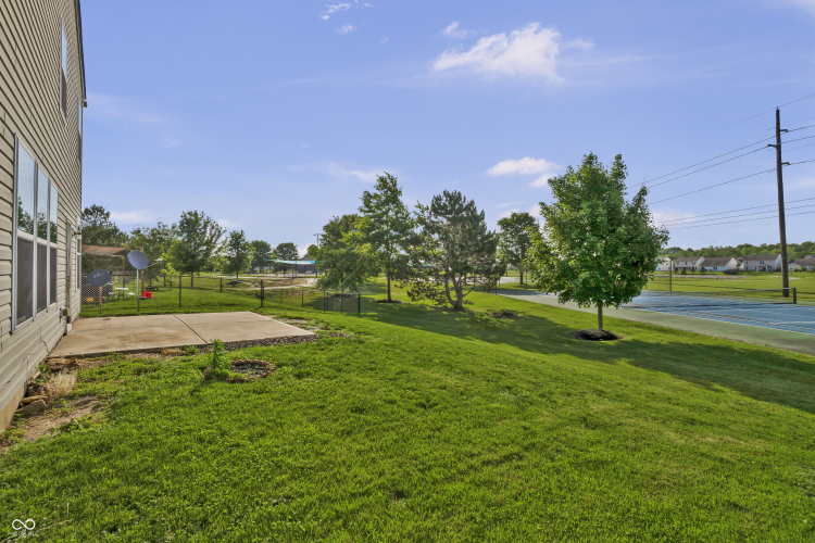 Listing Image 40