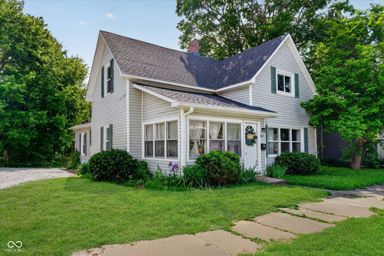 Listing Image 2