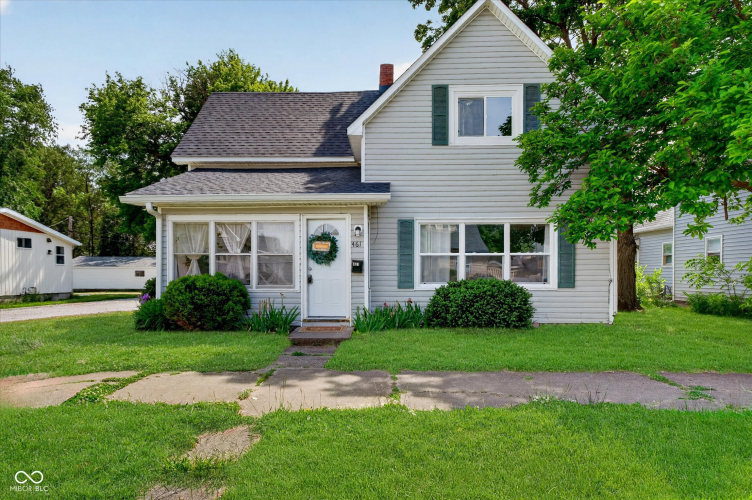 Listing Image 3