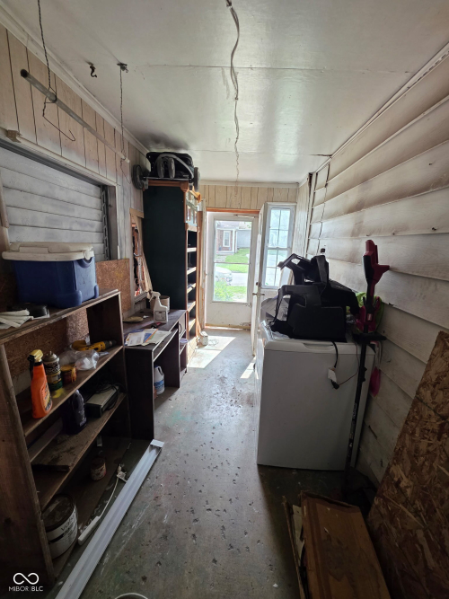 Listing Image 13
