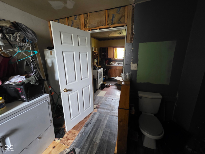 Listing Image 20