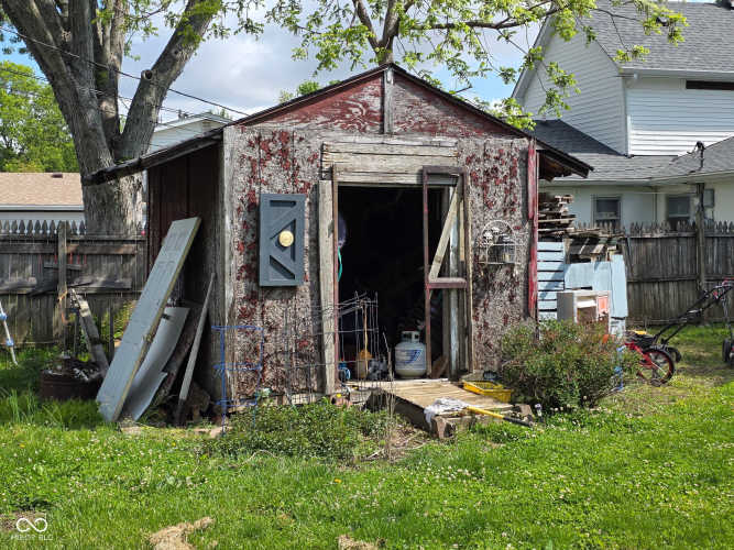 Listing Image 5